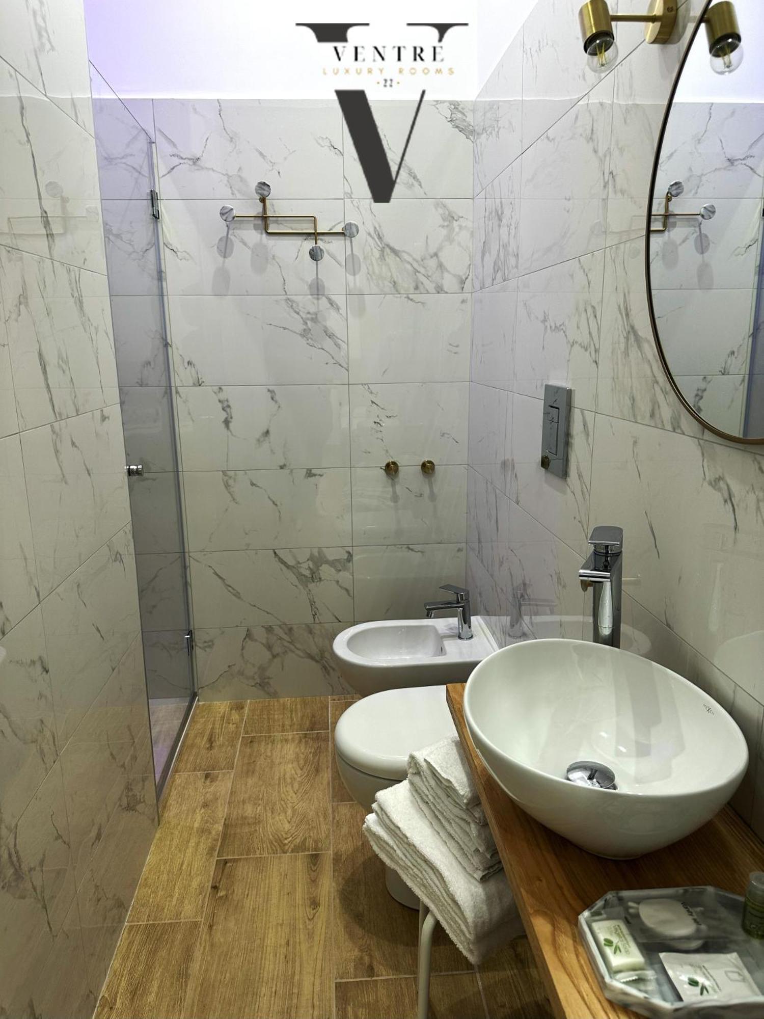 Ventre Luxury Rooms Naples Luaran gambar