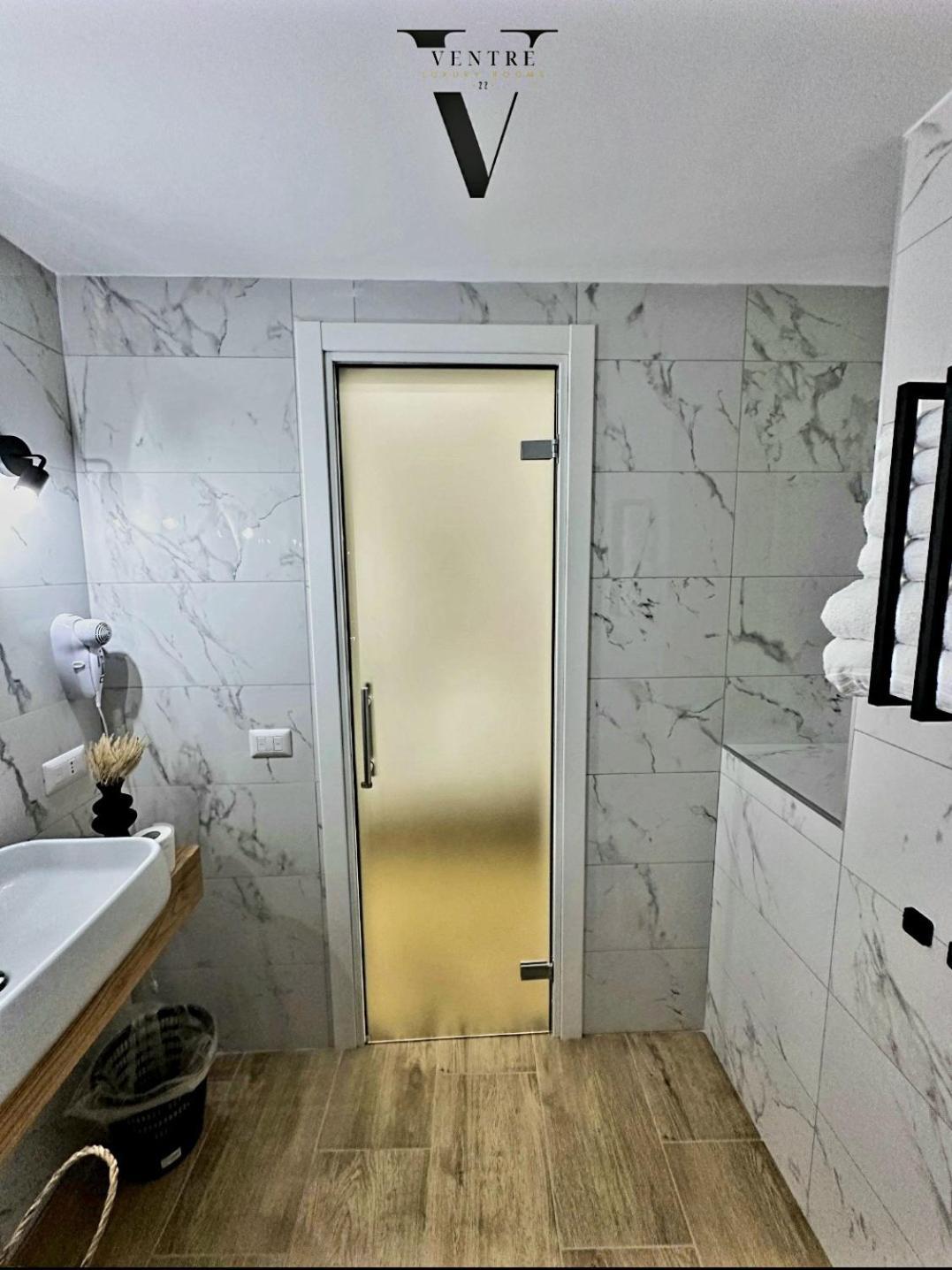 Ventre Luxury Rooms Naples Luaran gambar