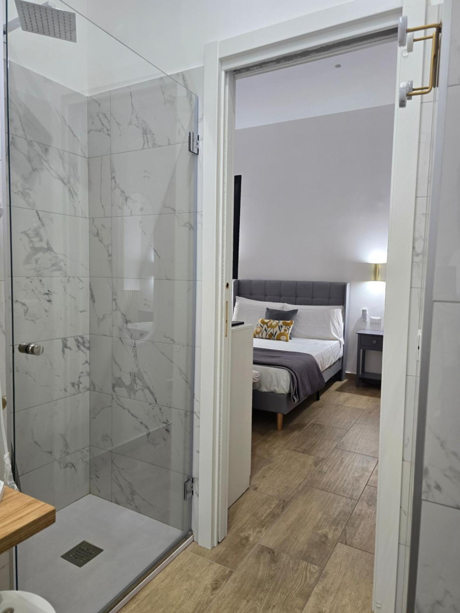 Ventre Luxury Rooms Naples Luaran gambar